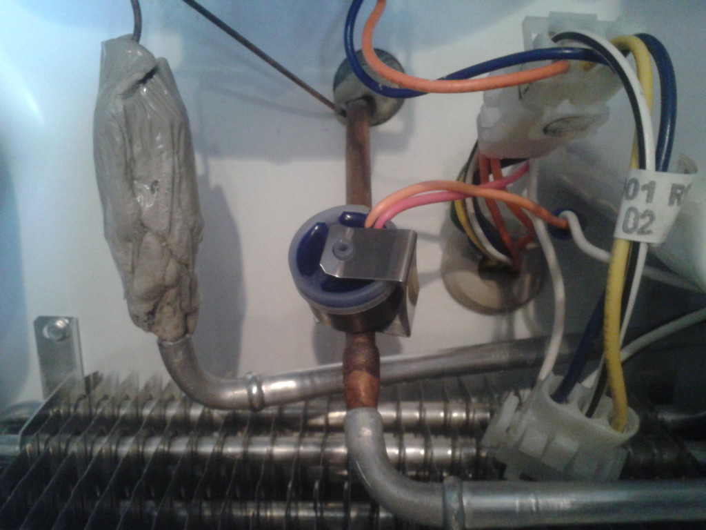 Rendición Respiración necesidad Maytag Refrigerator Repair Defrost System | SDACC